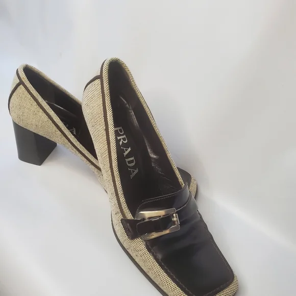 Vintage Prada Women Sz 7 (37.5) Shoes Beige Buckle pumps
